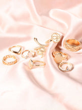 Ten Piece Snake Rhinestone Rings Set